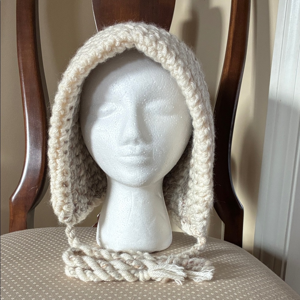 Handcrafted Chunky Knit Bonnet Hat with Tie-in Cream